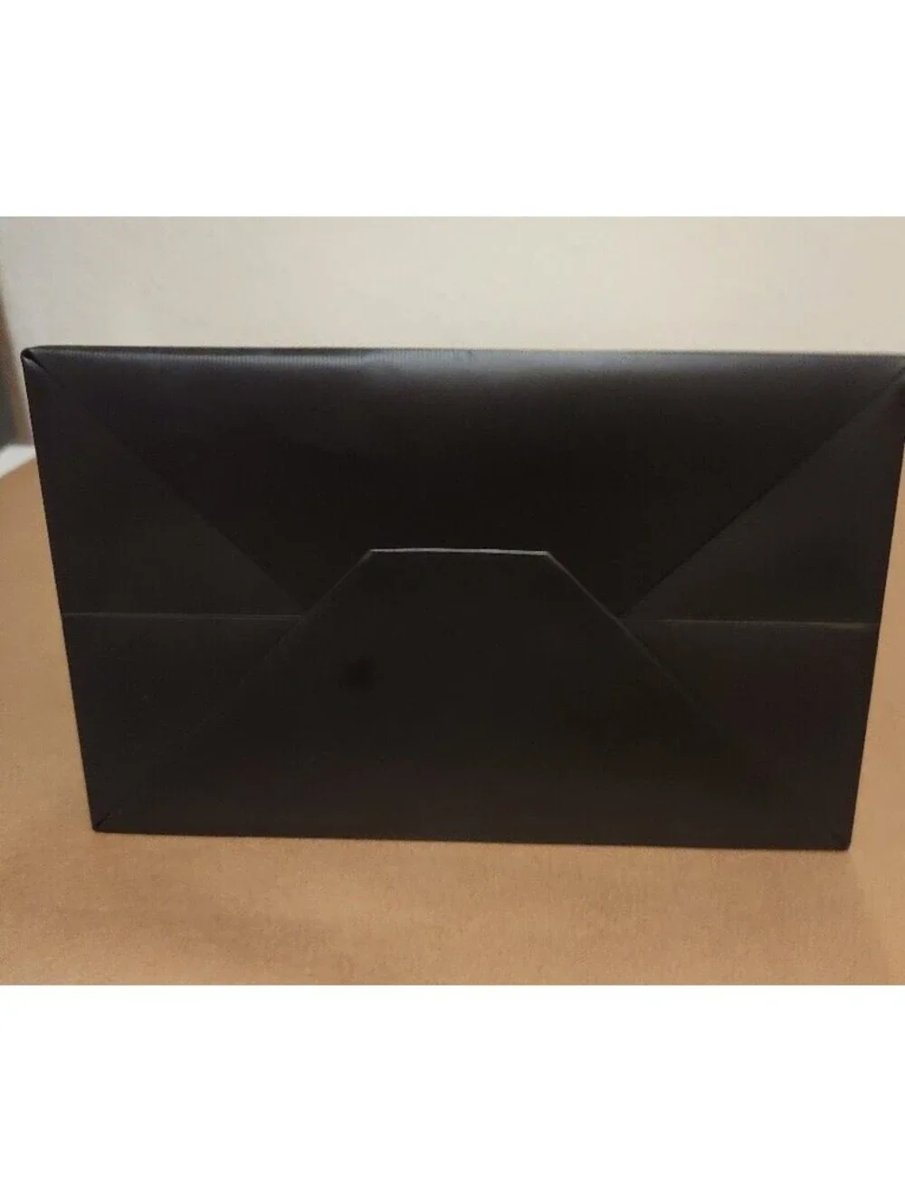 GUCCI BLACK & WHITE SHOPPING/GIFT BAG *AUTHENTIC* BLACK RIBBON 15
